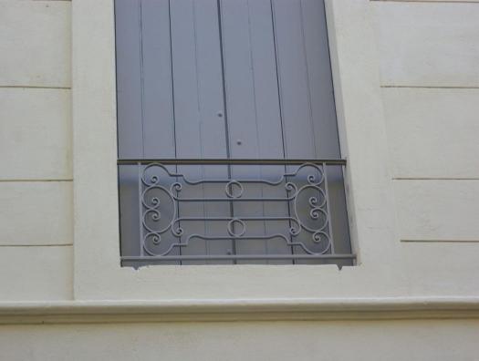 Reproduction of railings at the old (current standards)