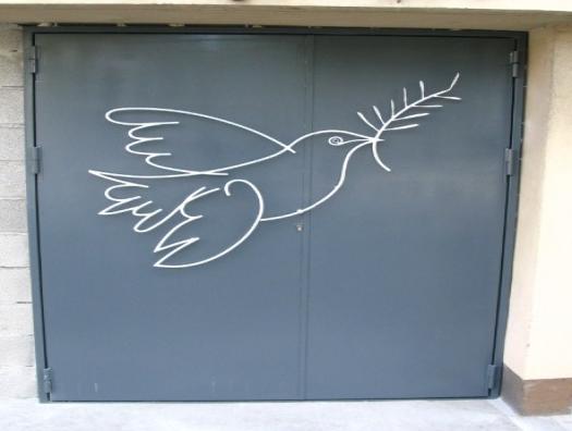 Door Decoration ... dove of peace
